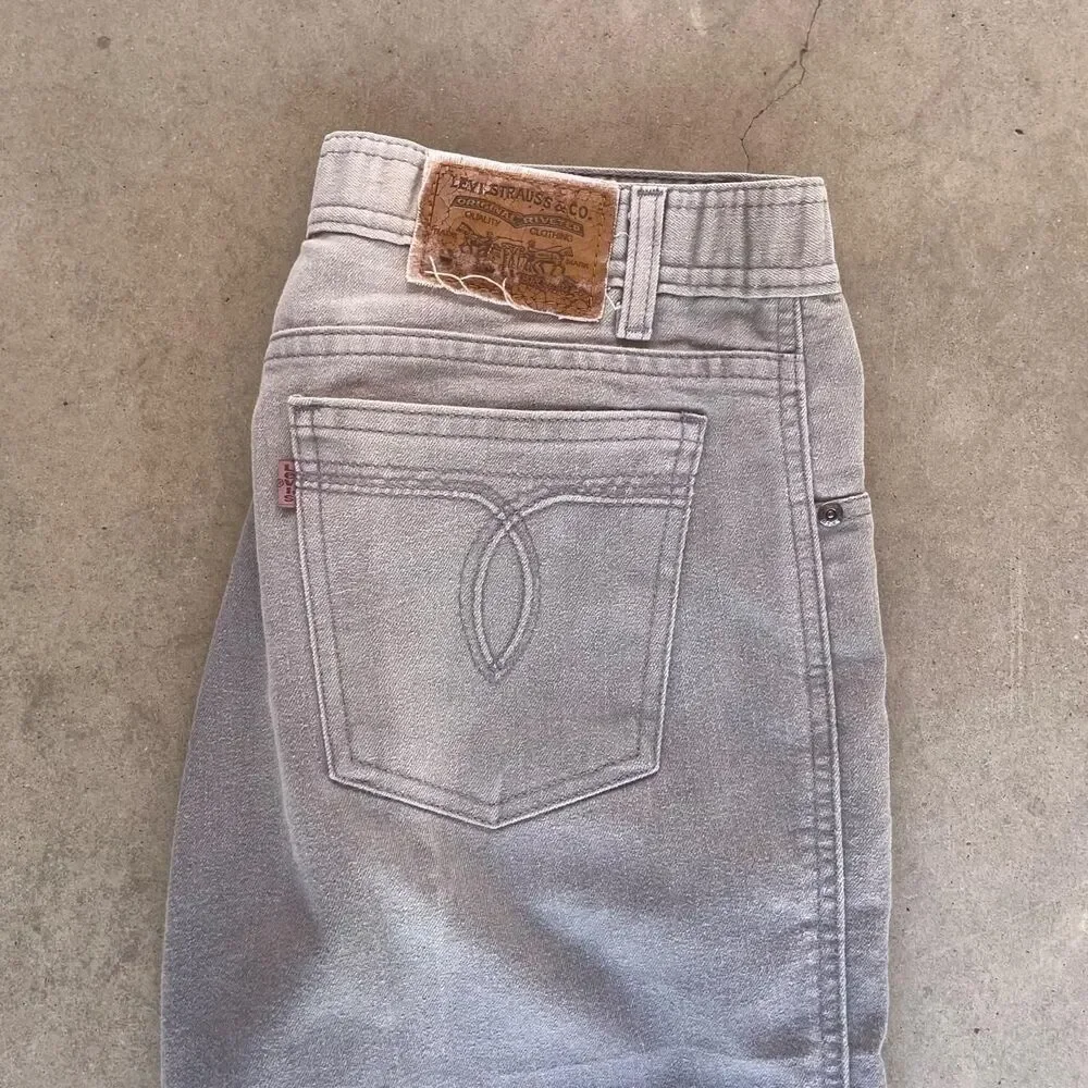 Levi-s Men's Grey and Silver Jeans